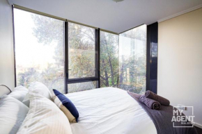 Spacious Apartment in Southbank - Sleeps 6